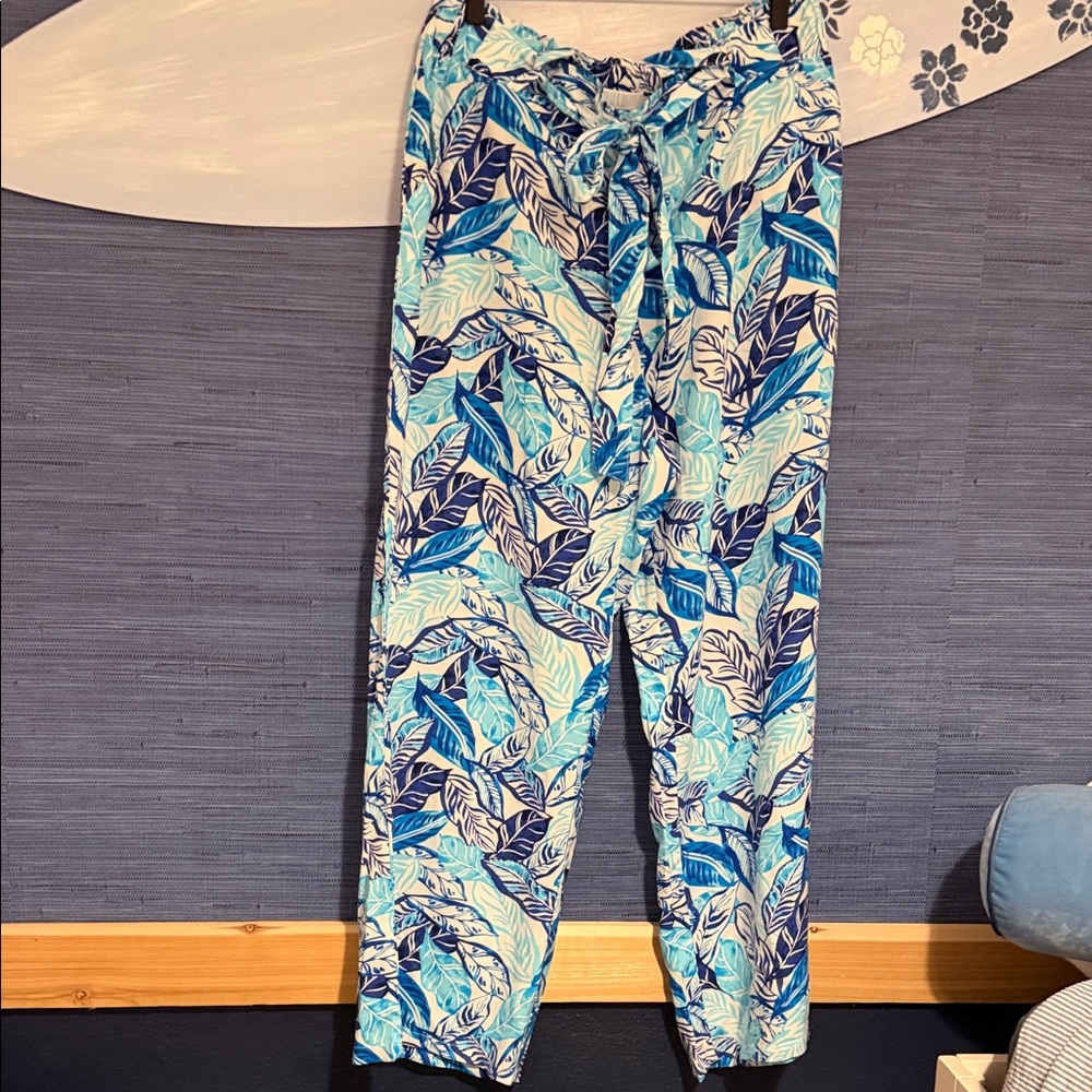 Blue Leaf Print Women's Pants